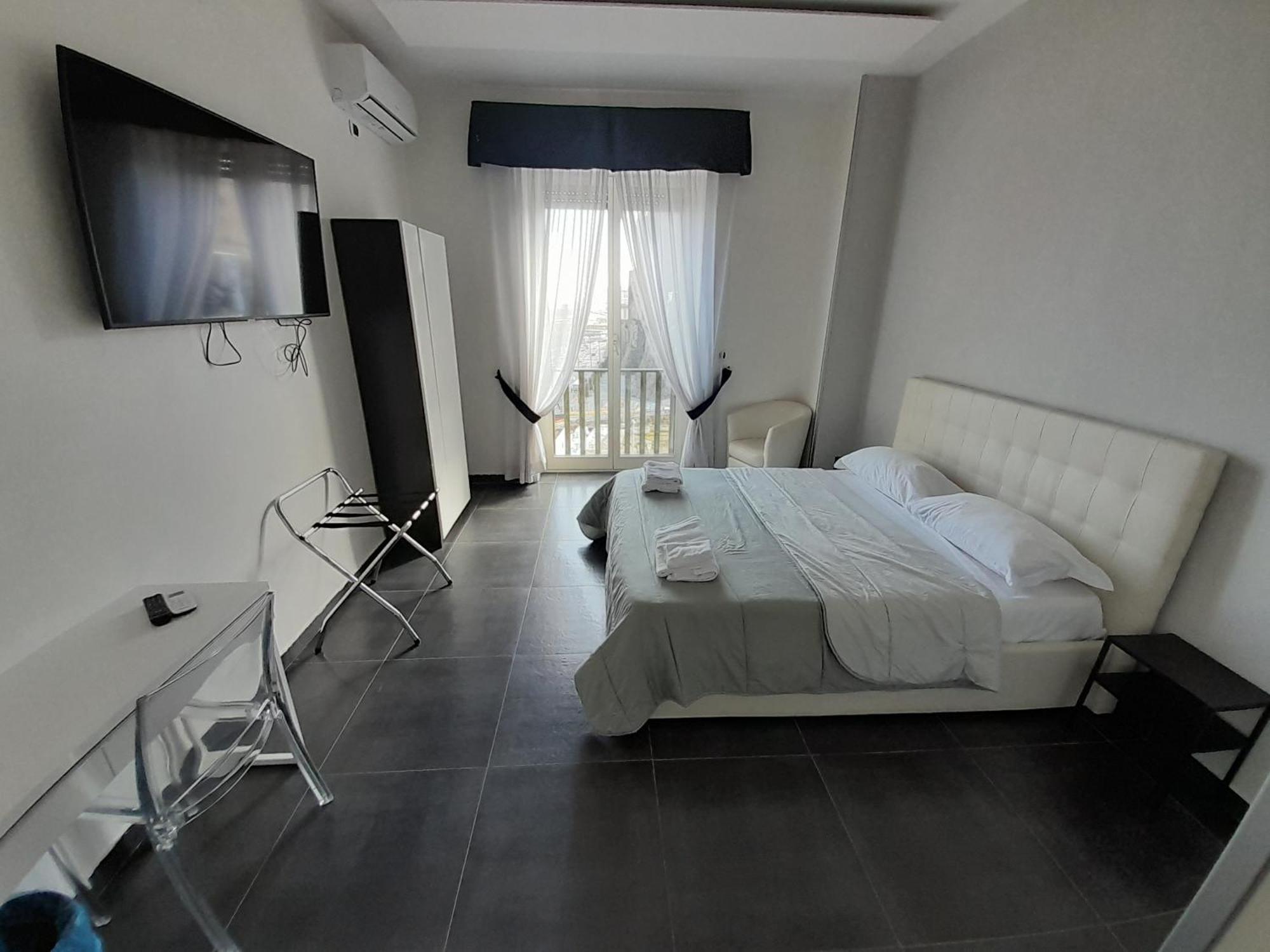 נאפולי Tiffany & Babylon Luxury Stay מראה חיצוני תמונה