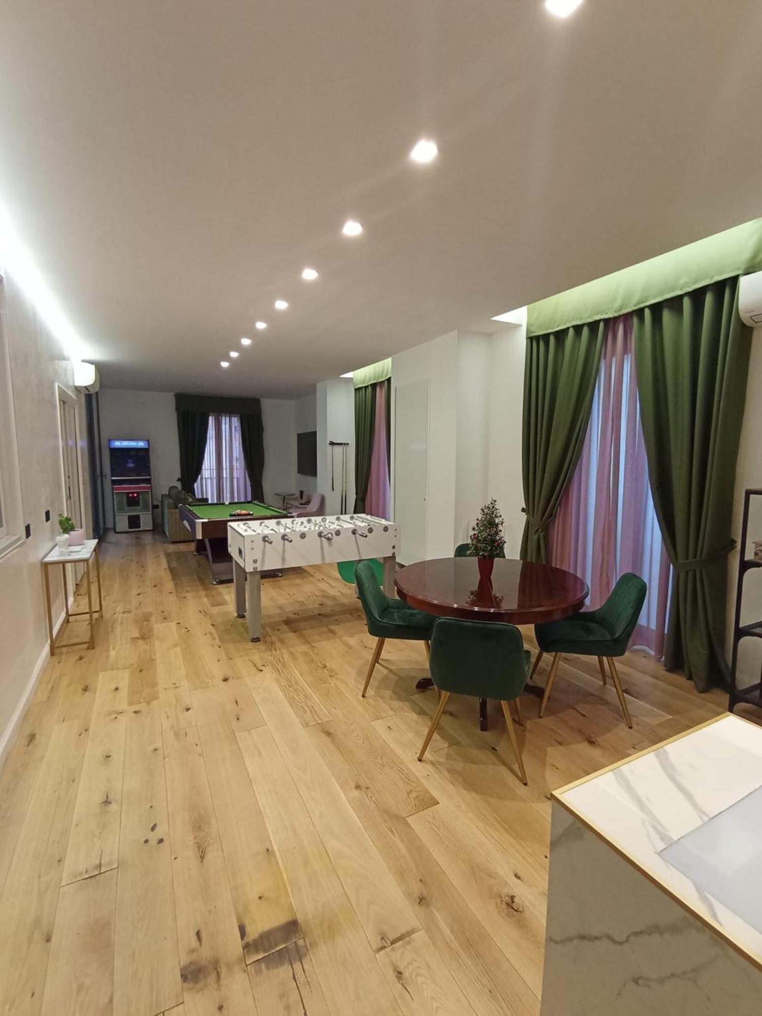 נאפולי Tiffany & Babylon Luxury Stay מראה חיצוני תמונה