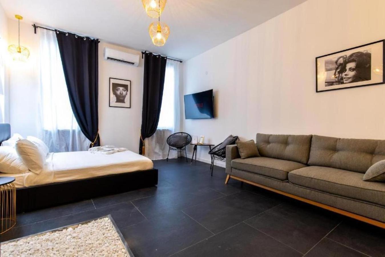 נאפולי Tiffany & Babylon Luxury Stay מראה חיצוני תמונה